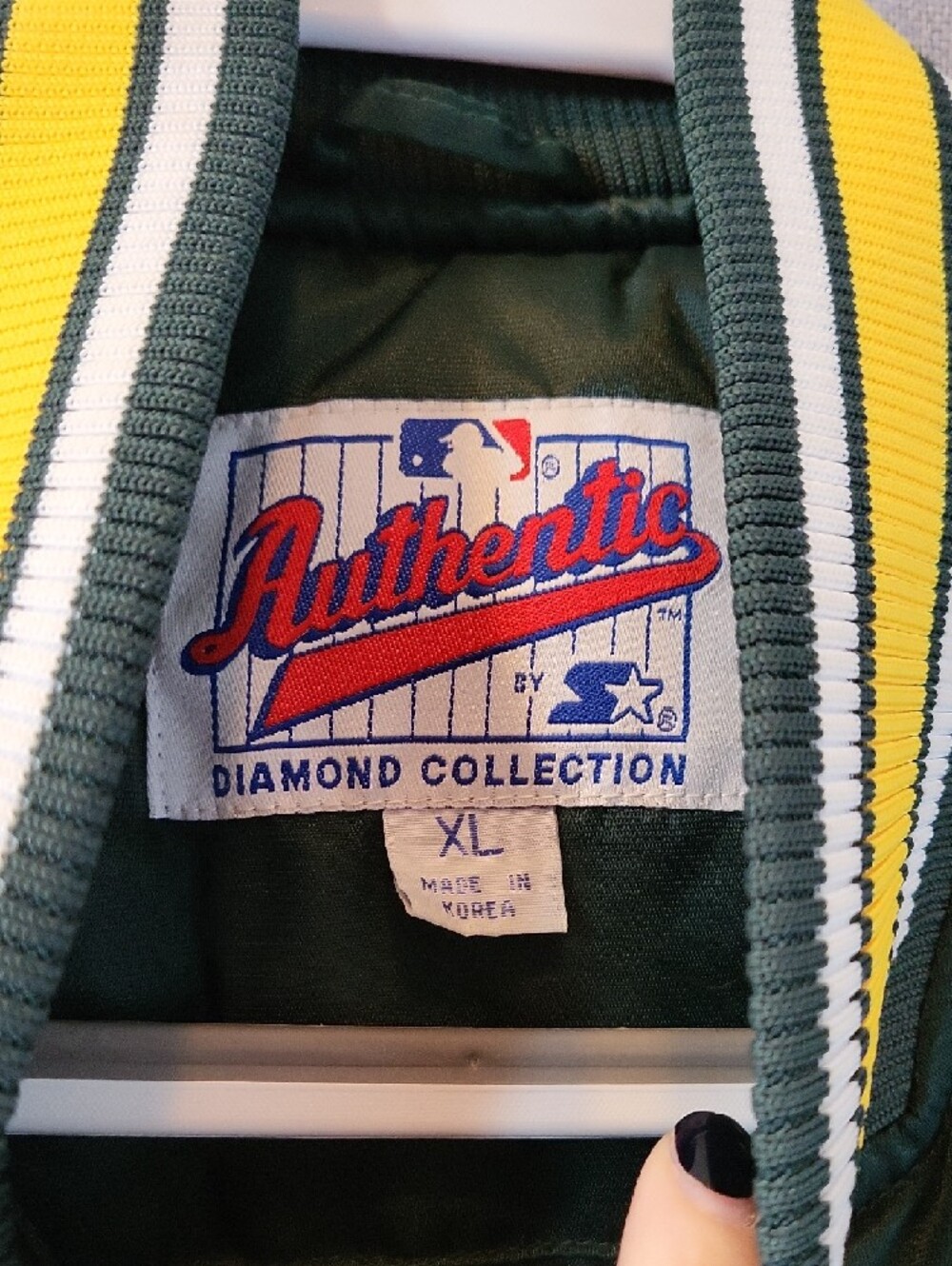 Vintage Starter Oaklands Green and Yellow Athletics Satin Jacket - Picture 4 of 7